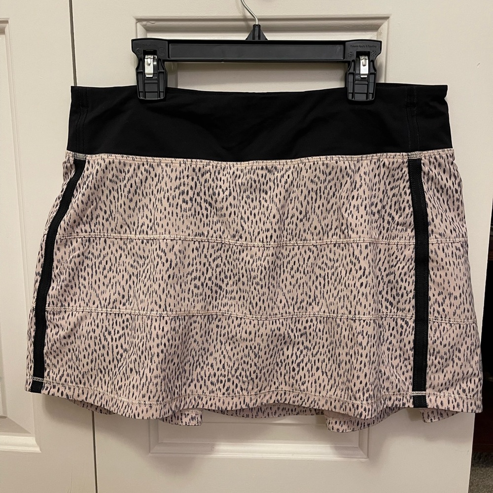 Lululemon Pace Rival Mid-Rise Skirt